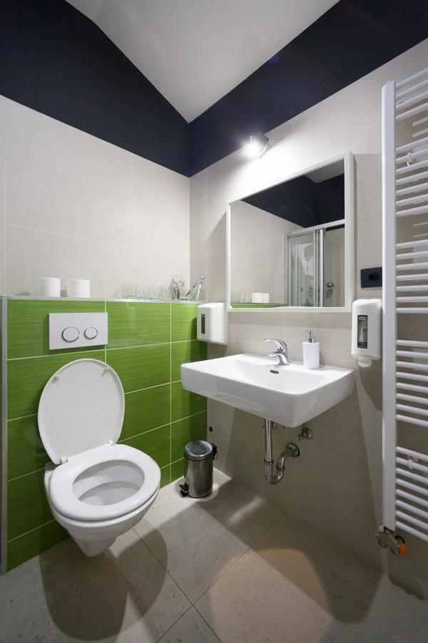Centar W Hotell Osijek Exteriör bild